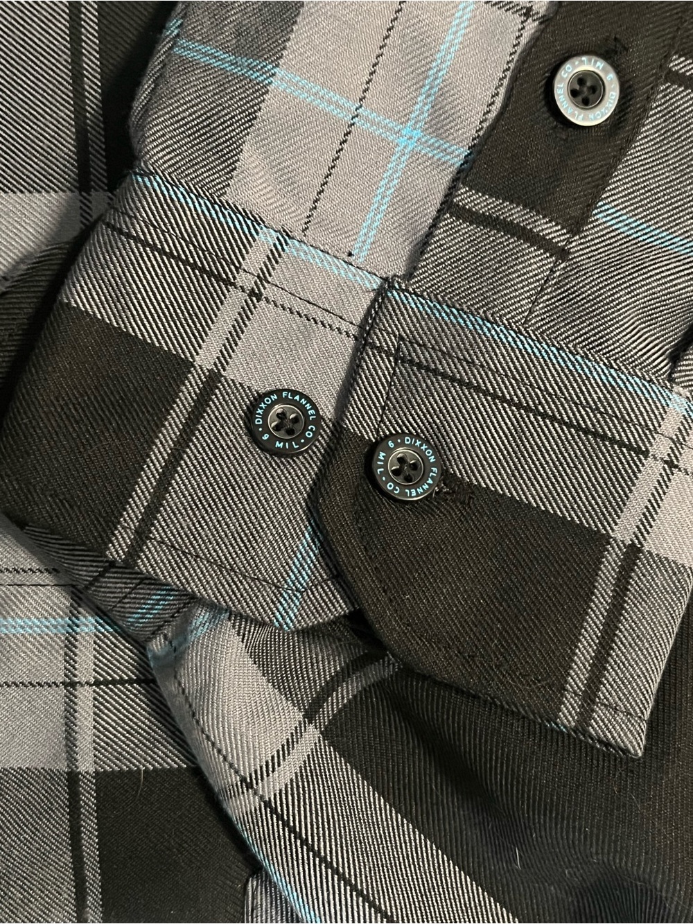 DIXXON The 9 MIL Flannel Shirt, NWT, XL - Picture 4 of 10